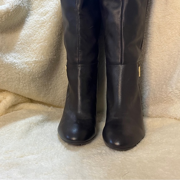 Bandalino Brown with Gold Hardware Tall Boots Size 9 - Picture 1 of 12